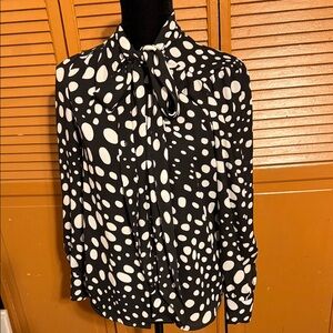 Who What Wear Black and White Polka Dot Blouse